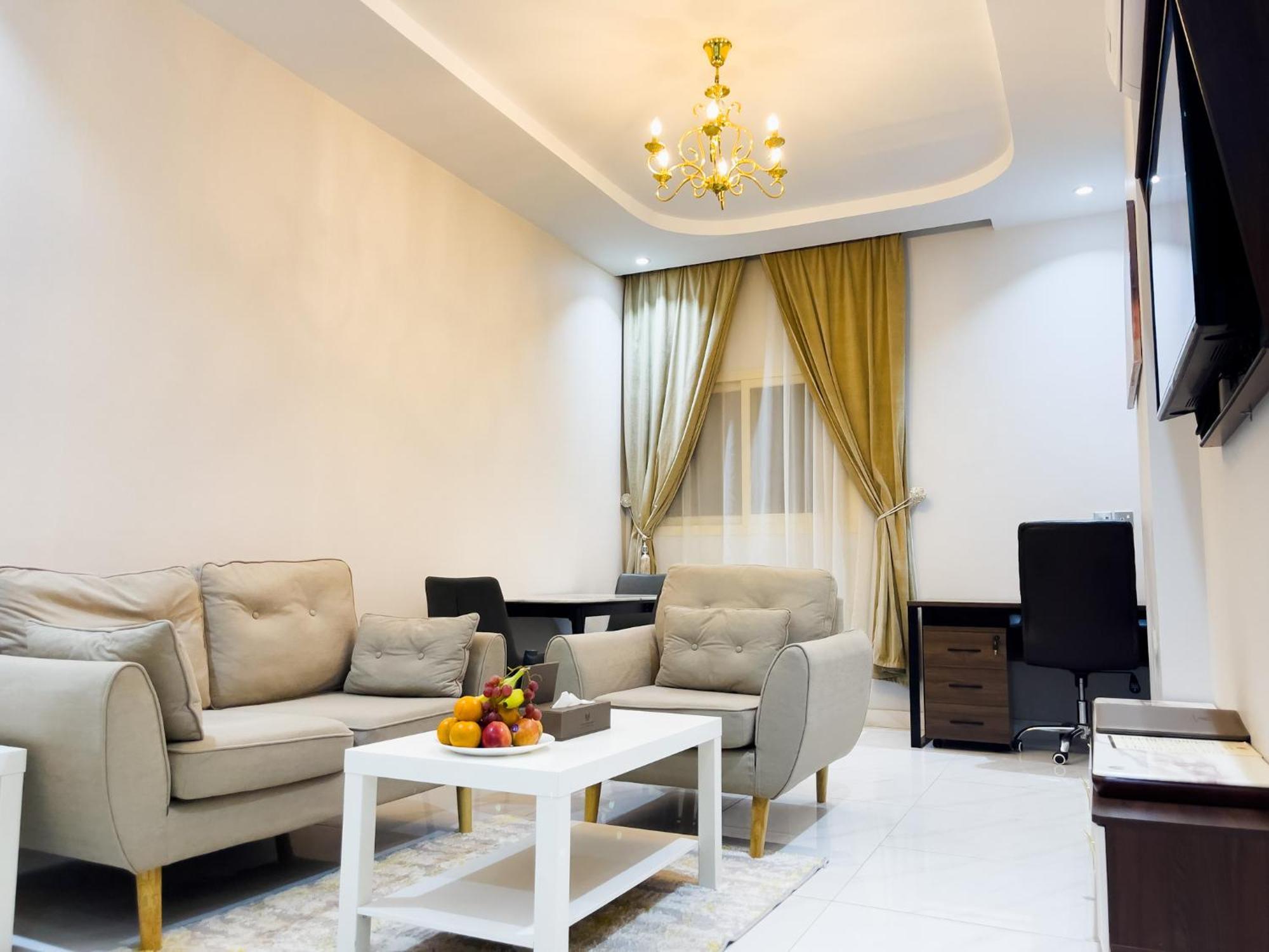 Landmark Hotel Suites Tabuk Eksteriør billede