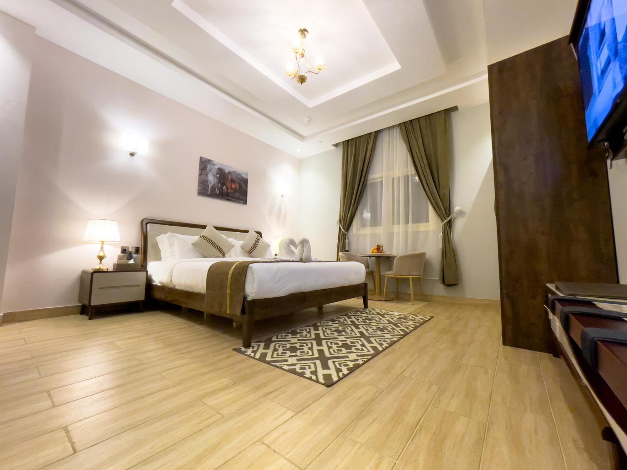 Landmark Hotel Suites Tabuk Eksteriør billede